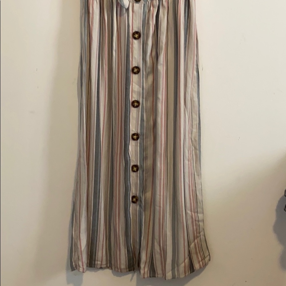 Dress - Picture 4 of 5